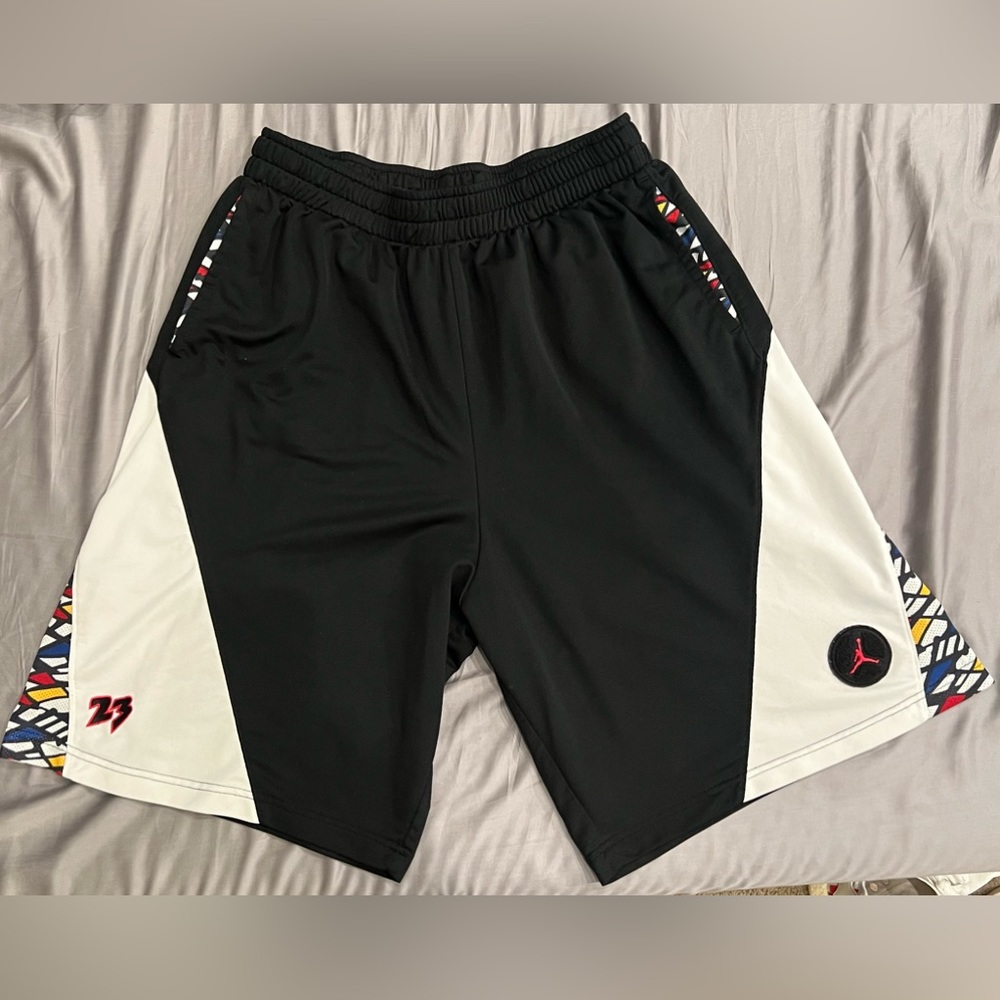 Nike Air Jordan Shorts Size XL Retro 8